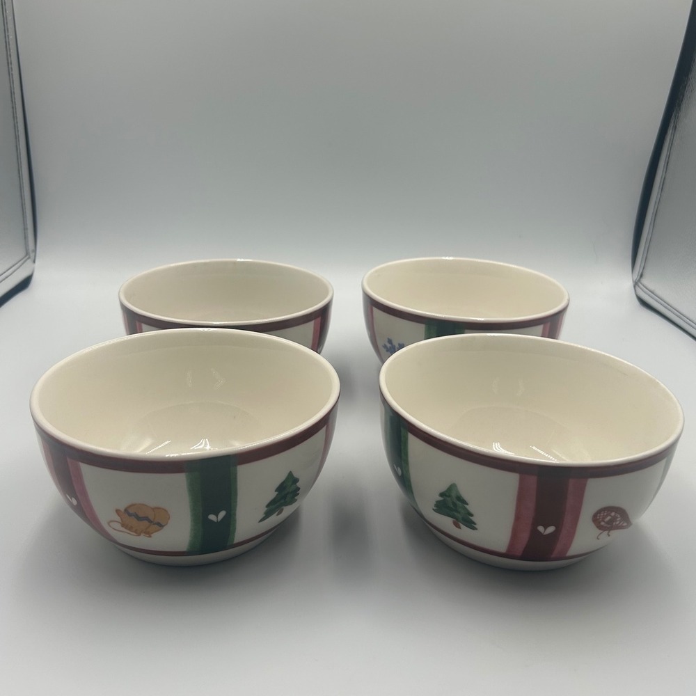 Pfaltzgraff Snow Bear Christmas Holiday Dinnerware Set 12pc Plates and Bowls - Picture 4 of 9